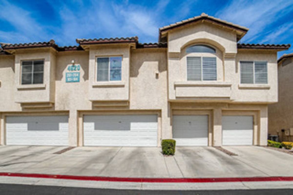 Condo for rent at 4920 Black Bear Rd, Las Vegas, NV 89149