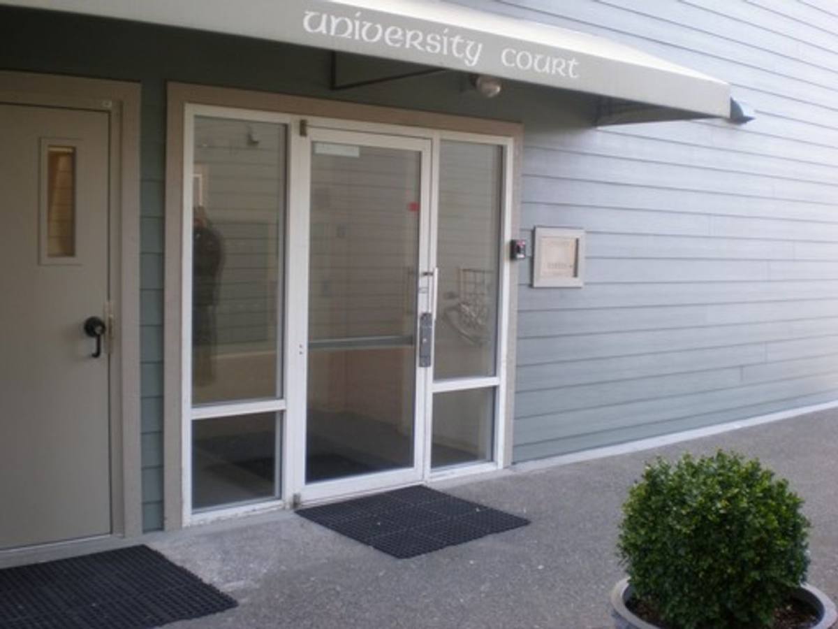 University Court, 5219 Brooklyn Ave NE, Seattle, WA 98105 - Apartment for Rent - Image 9