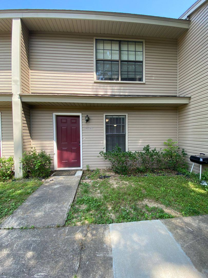 Townhouse for rent at 2628 E Kantz Dr, Fayetteville, AR 72703