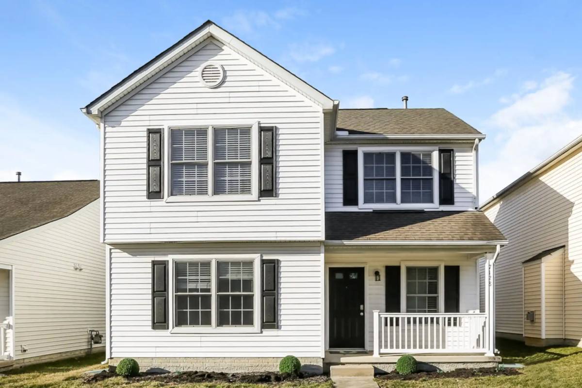 House for rent at 7128 Rondeau Dr, Reynoldsburg, OH 43068