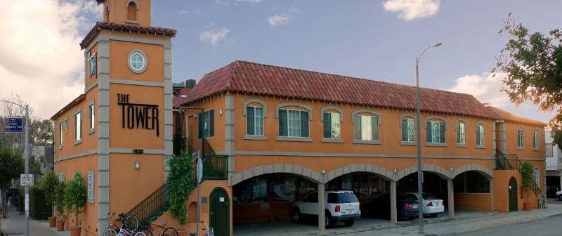Apartment for rent at 1102 W 29th St, Los Angeles, CA 90007