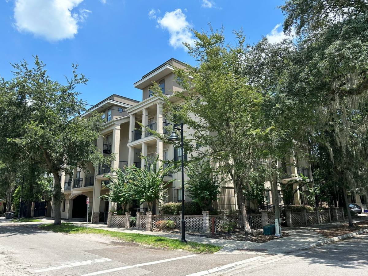 Apartment for rent at 1418 NW 3rd Ave #206, Gainesville, FL 32603