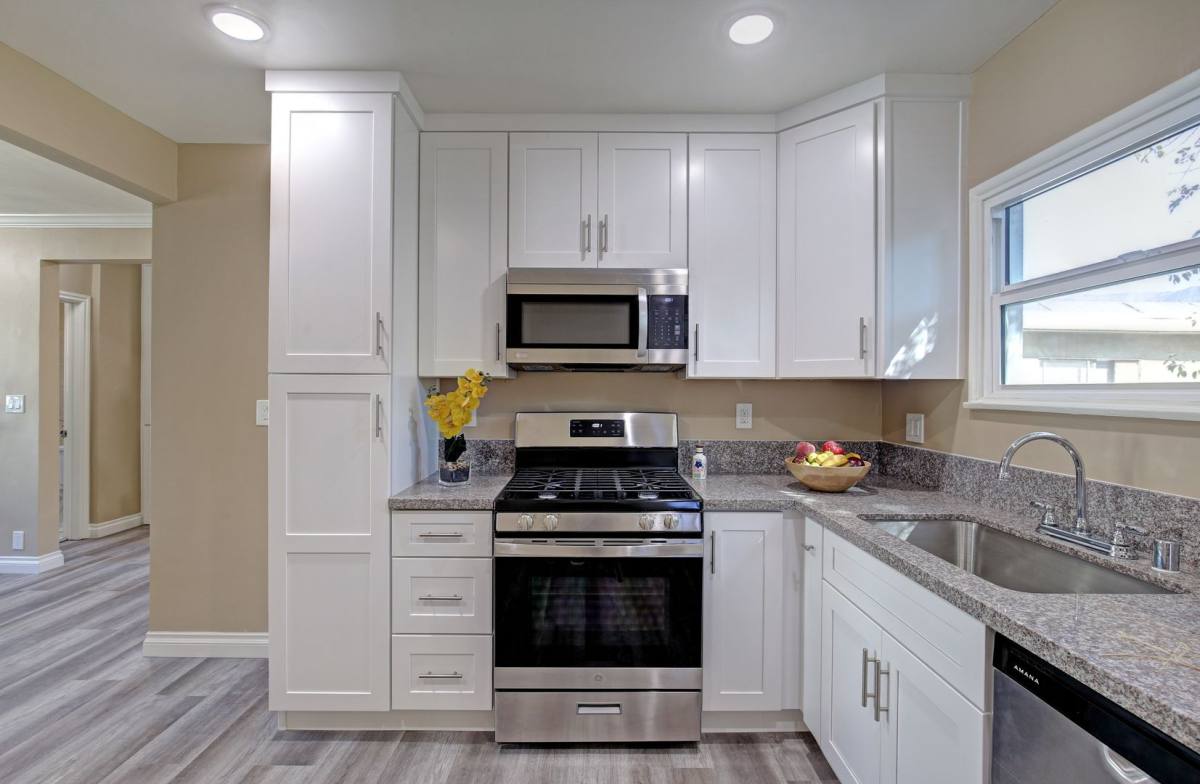 Apartment for rent at 414 - 418 N Marengo Ave, Pasadena, CA 91101