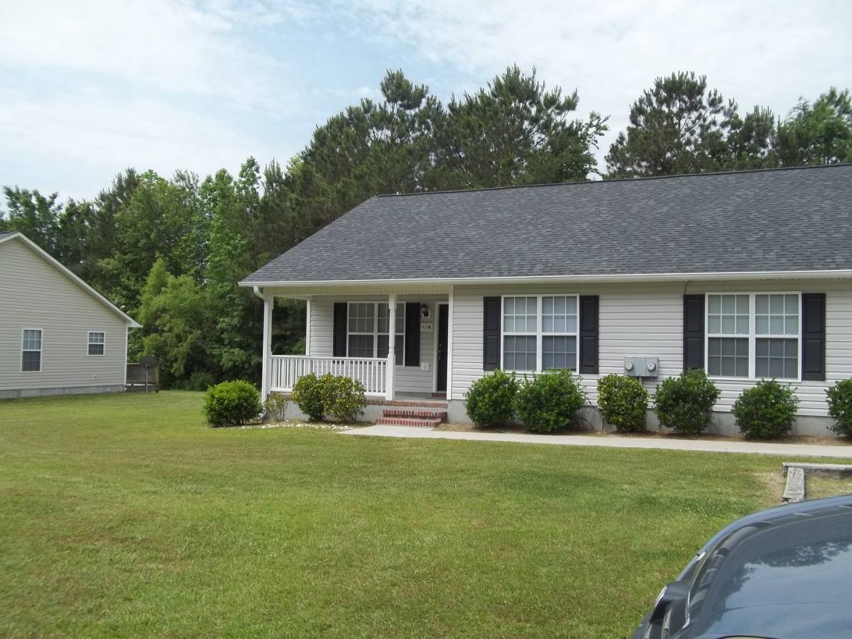 House for rent at 413 A Belgrade Swansboro Rd, Stella, NC 28582