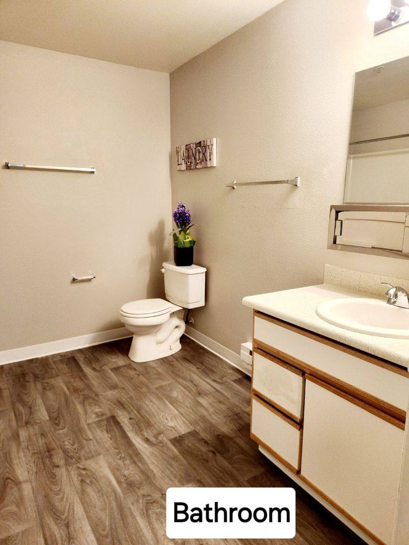 Apartment for rent at 701 43rd Ave SE, Puyallup, WA 98374
