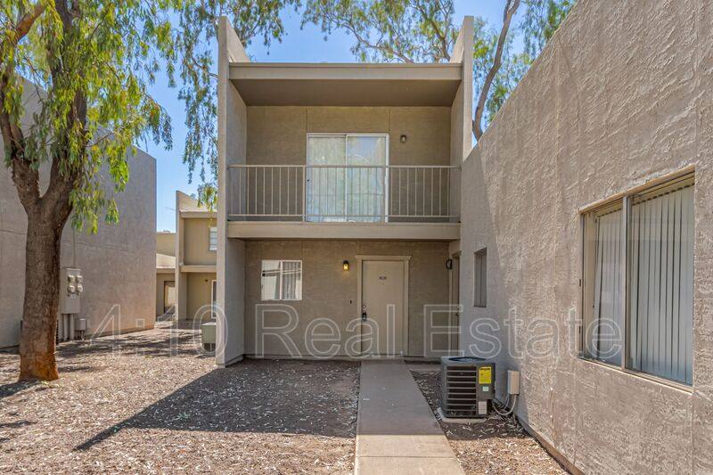 Condo for rent at 2833 E Le Marche Ave #103, Phoenix, AZ 85032