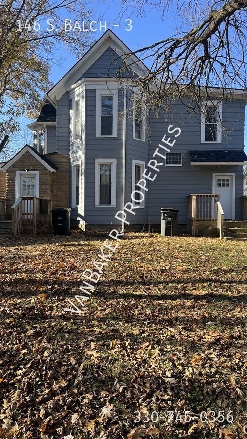 Apartment for rent at 146 S Balch #3, Akron, OH 44302