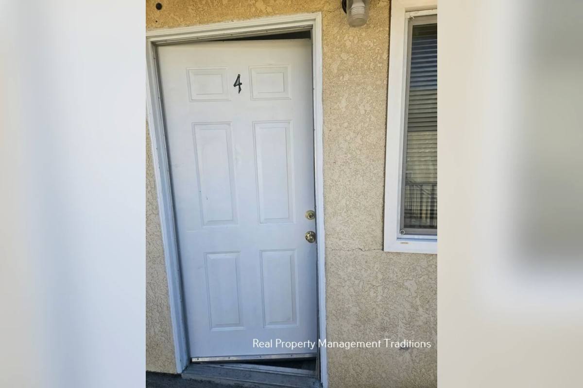 Apartment for rent at 2537 Diamond St #4, Rosamond, CA 93560