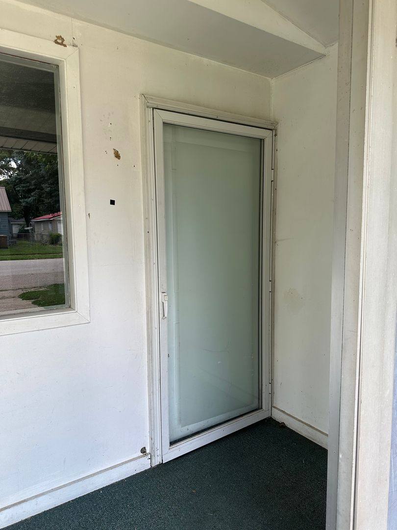Apartment for rent at 106 N Cross St, Hillsboro, IN 47949