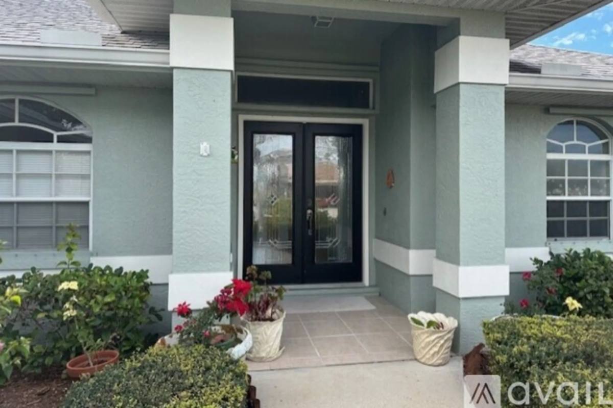 House for rent at 432 Bermuda Isles Circle, Venice, FL 34292