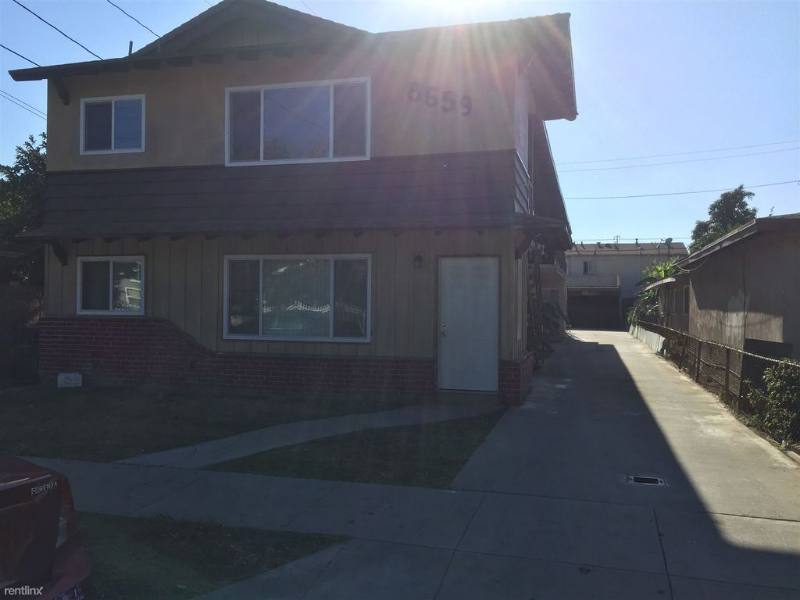 Apartment for rent at 8659 Chestnut Ave #D, South Gate, CA 90280