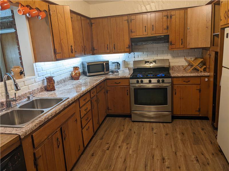 Townhouse for rent at 1458 Crittenden Rd, Rochester, NY 14623