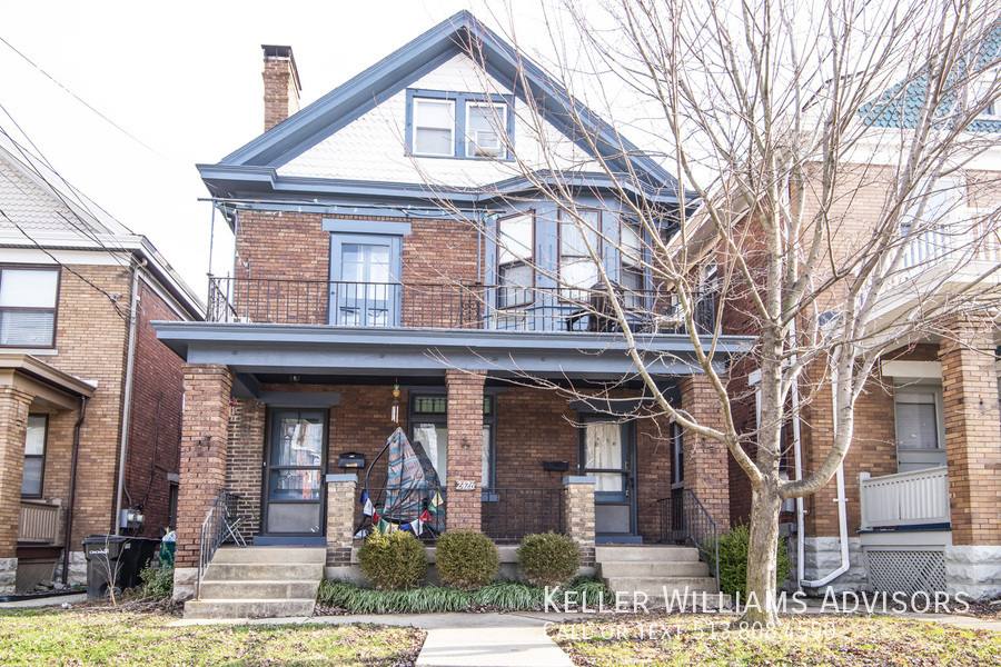 Apartment for rent at 2426 Fairview #2, Cincinnati, OH 45219