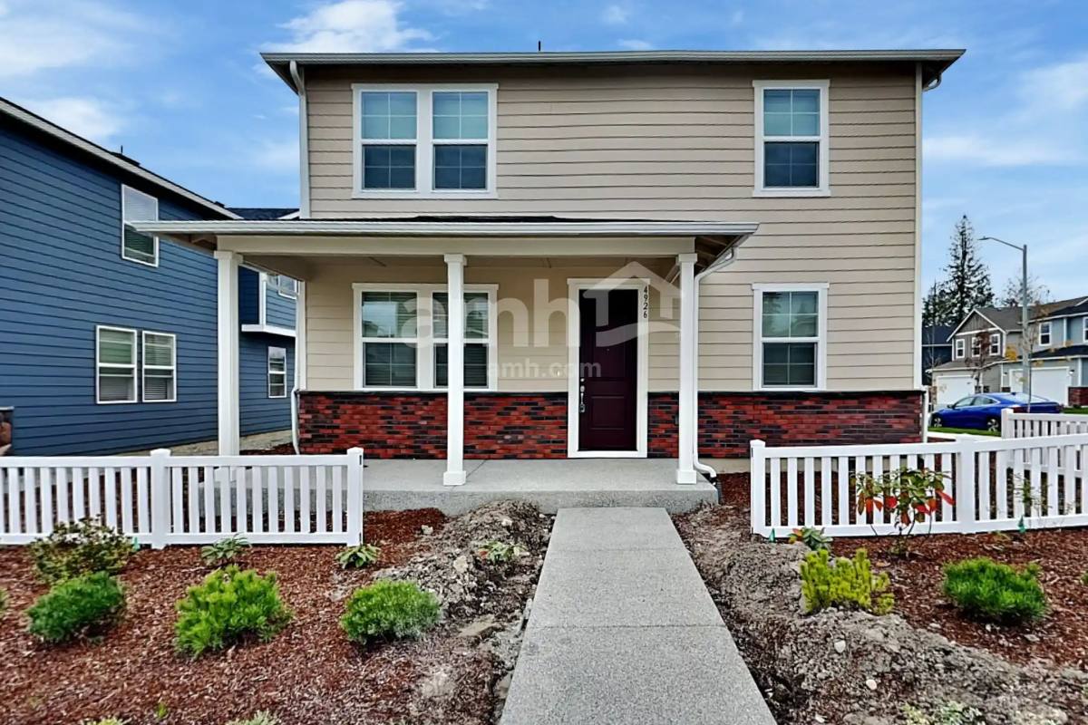 House for rent at 4926 87th Ave NE, Marysville, WA 98270