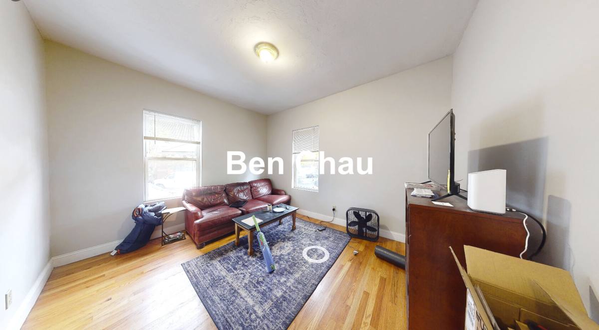 Apartment for rent at 344 Putnam Ave #1B, Cambridge, MA 02139