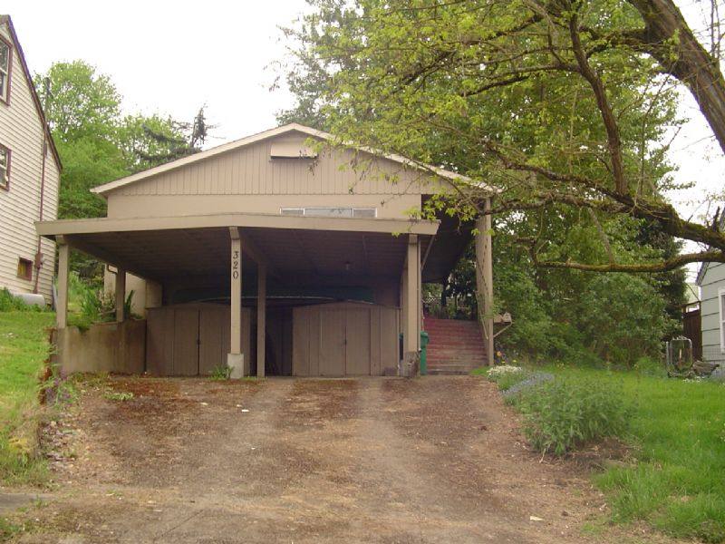 Townhouse for rent at 320 Clark St, Eugene, OR 97401