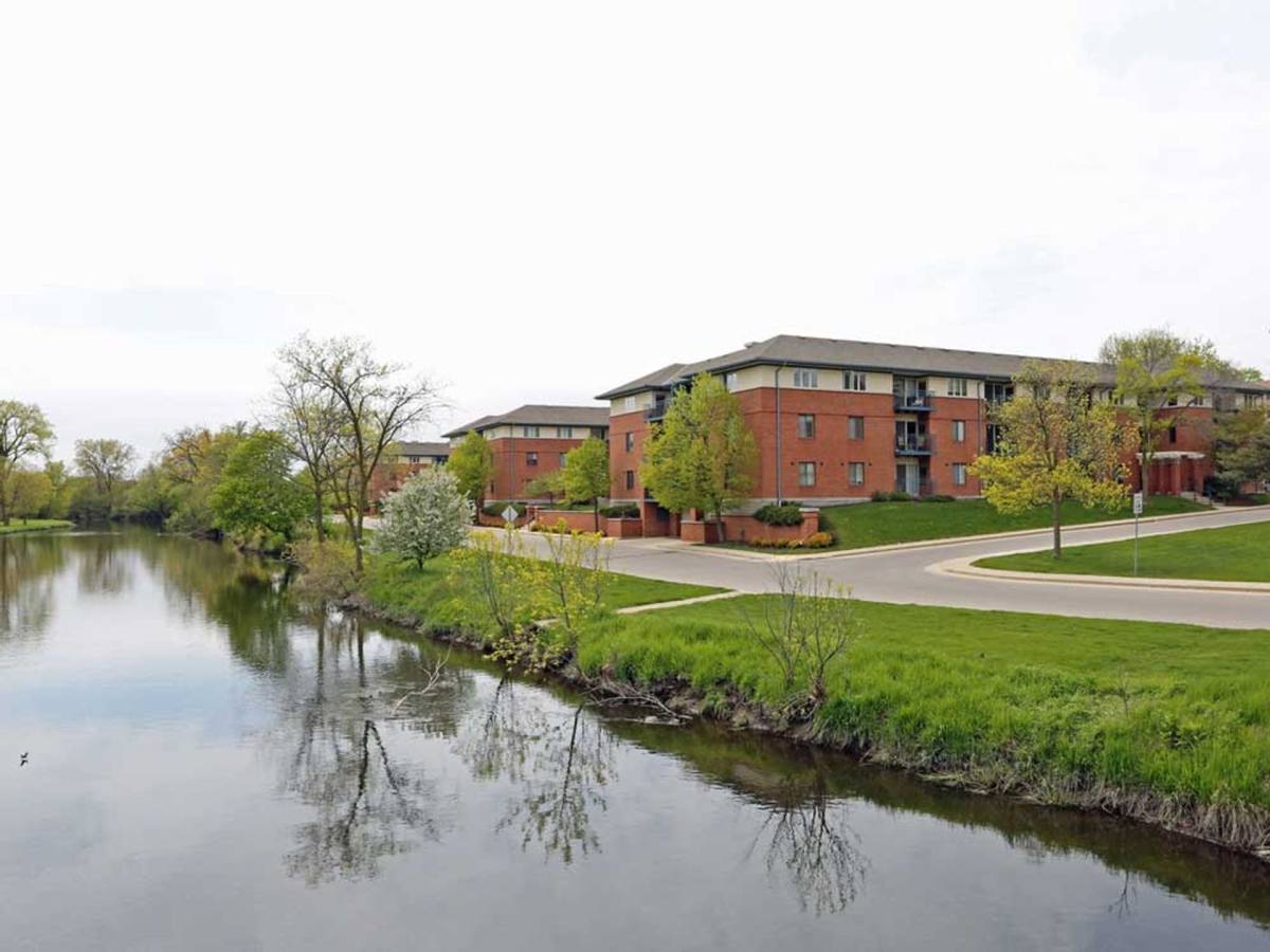 Apartment for rent at 806 Riverwalk Dr, Waukesha, WI 53188