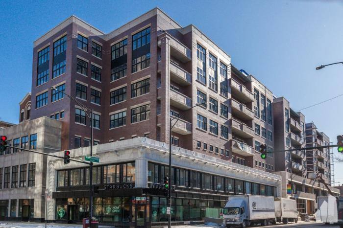 Apartment for rent at 3833 N Broadway St #224, Chicago, IL 60613