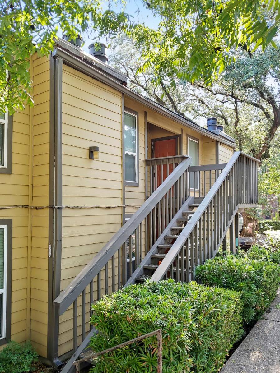 Condo for rent at 1000 W 26th St #201, Austin, TX 78705