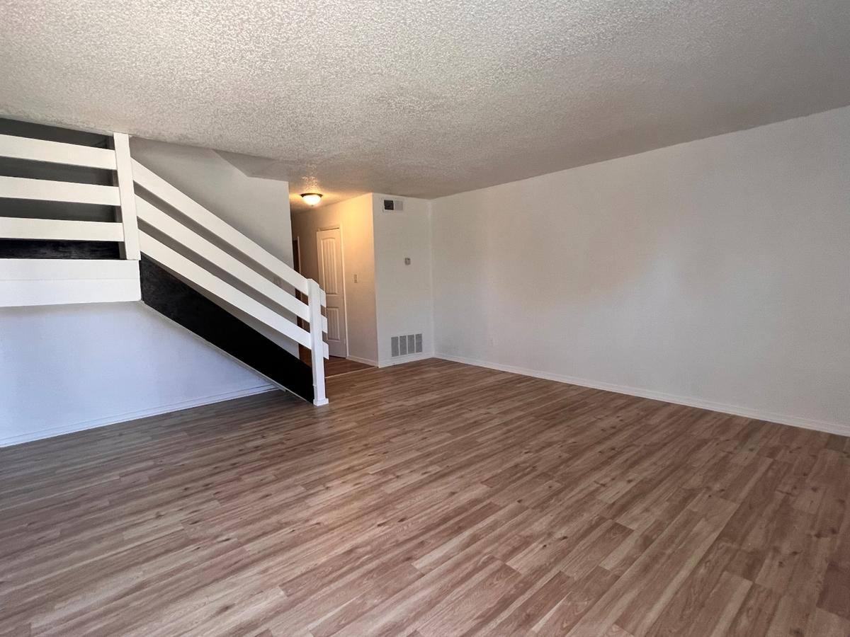 Apartment for rent at 508 Sinclair Dr, Norman, OK 73071