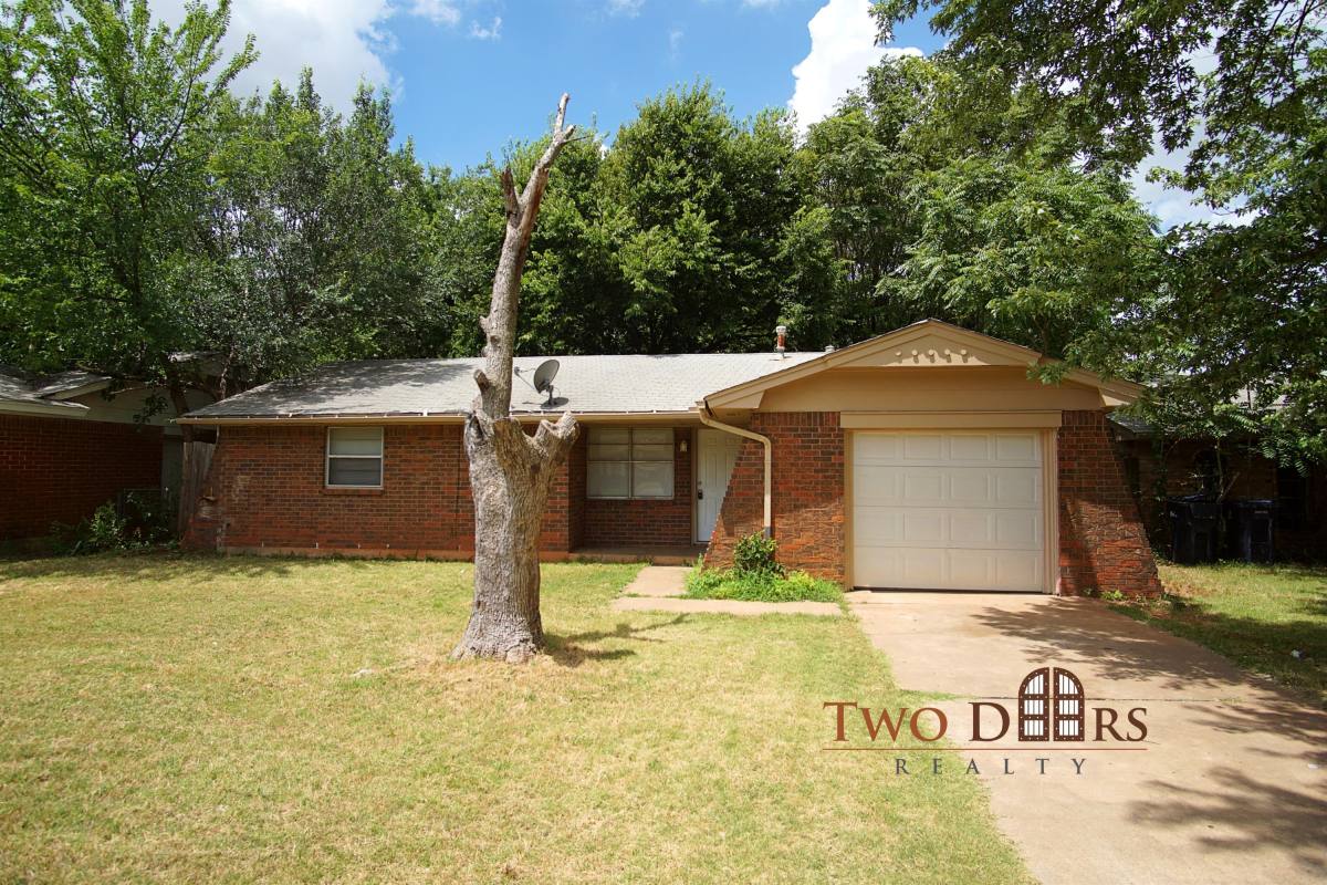House for rent at 5217 Brookdale Dr, Oklahoma City, OK 73135