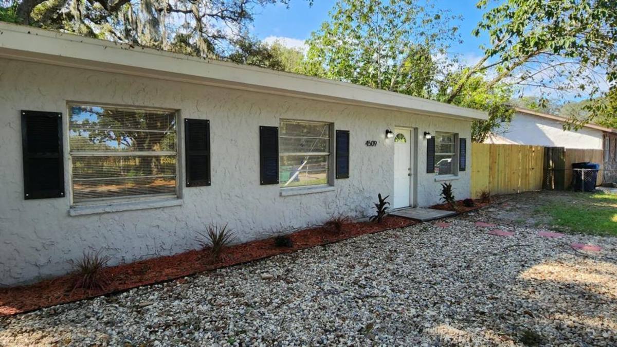 House for rent at 4509 E Henry Ave, Tampa, FL 33610