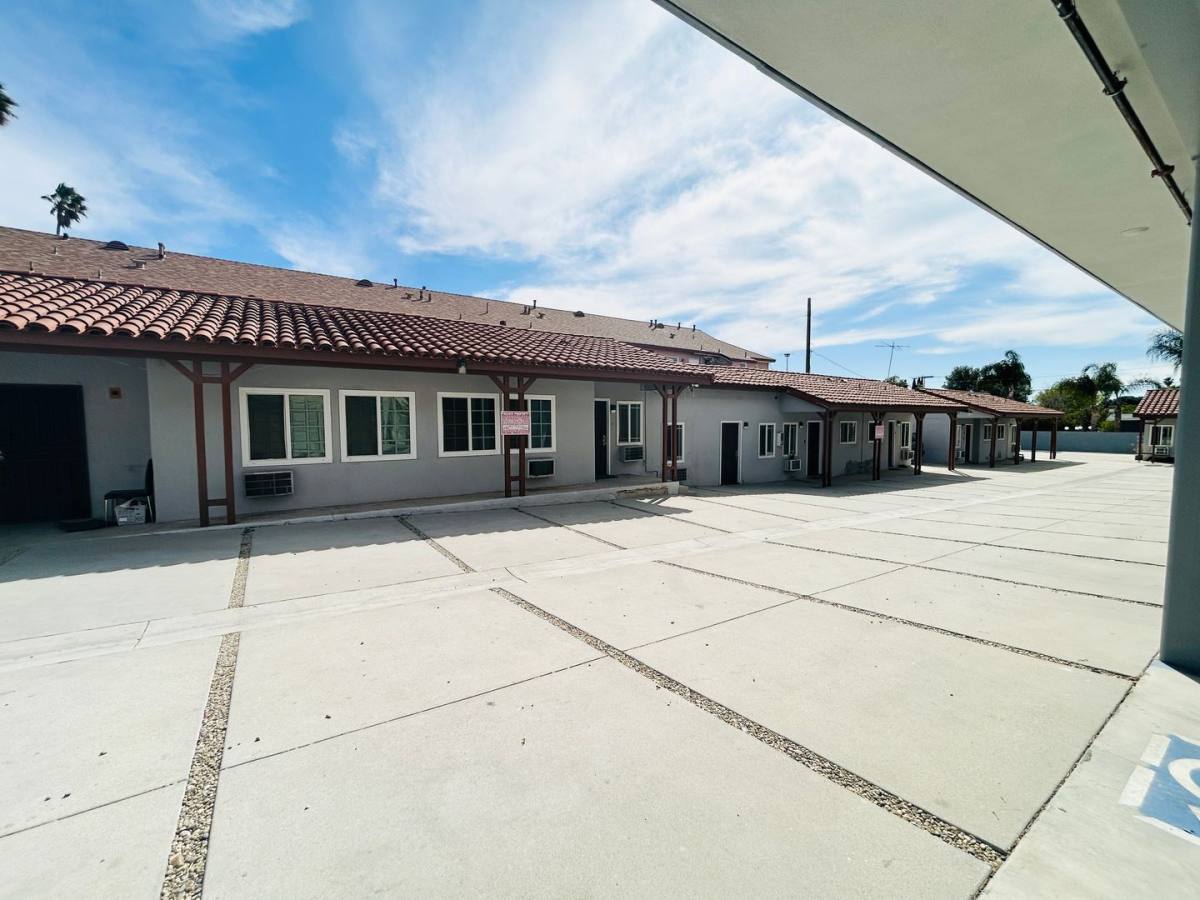 Apartment for rent at 13035 San Fernando, Sylmar, CA 91342