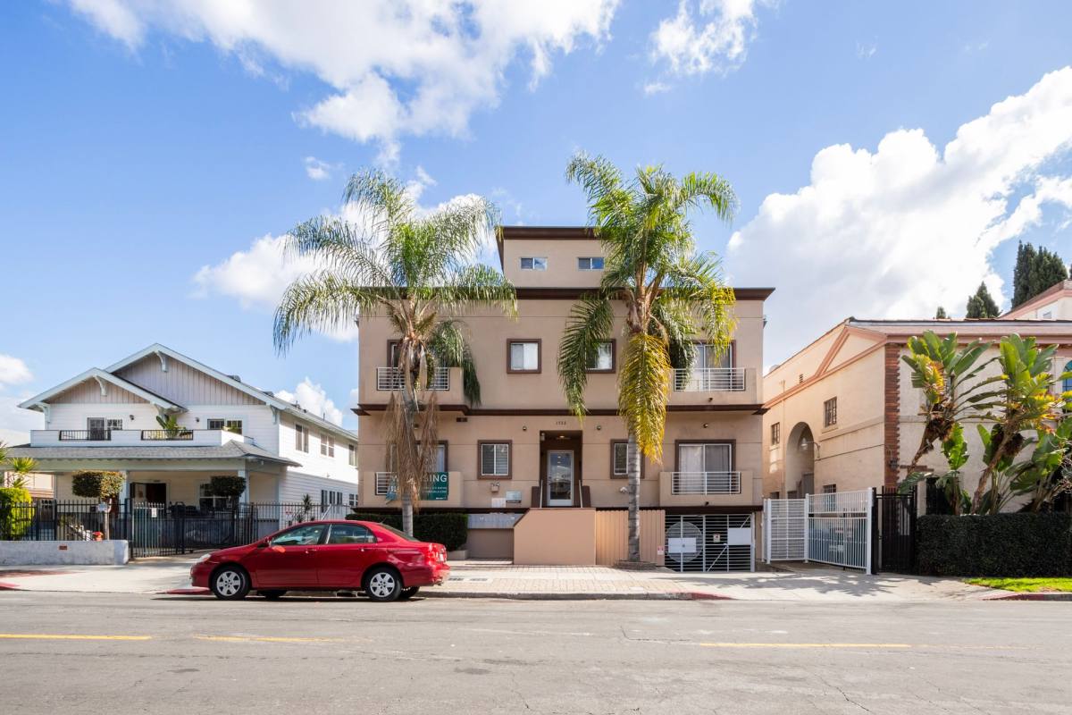 Apartment for rent at 1752 N Kingsley Dr, Los Angeles, CA 90027