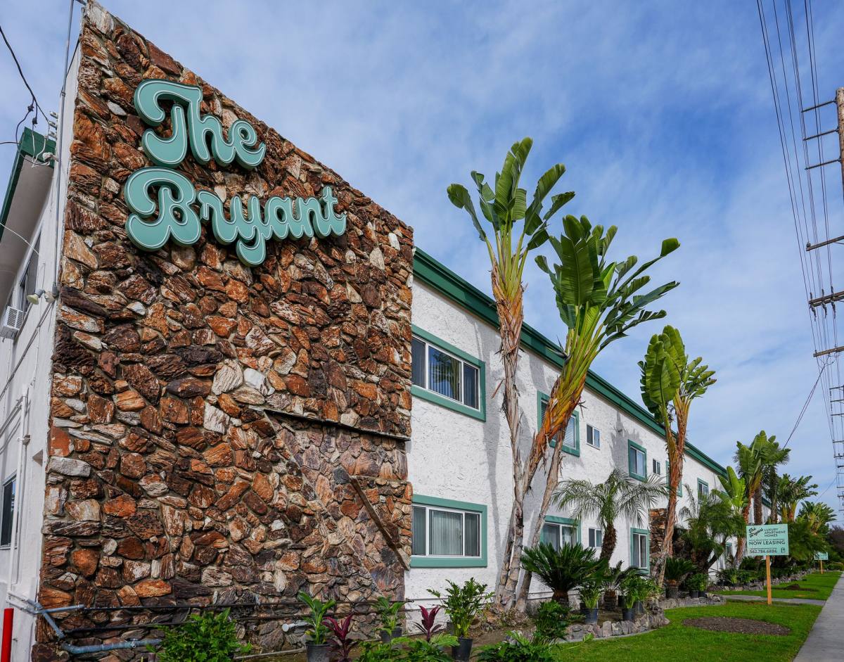 Apartment for rent at 11635 - 11649 Downey Ave, Downey, CA 90241