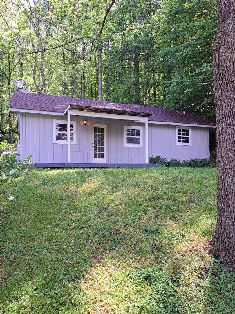 House for rent at 290 Hookers Gap Rd, Candler, NC 28715