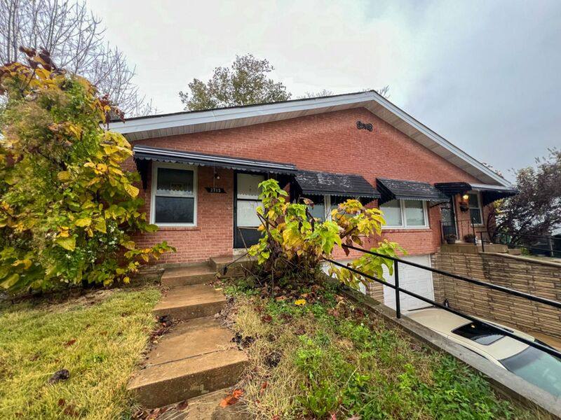 House for rent at 2715 Darla Court, Saint Louis, MO 63136