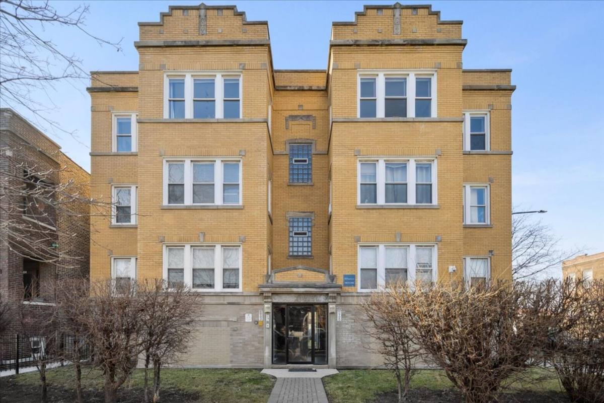 Apartment for rent at 1900 S 51st Ave #1902, Cicero, IL 60804