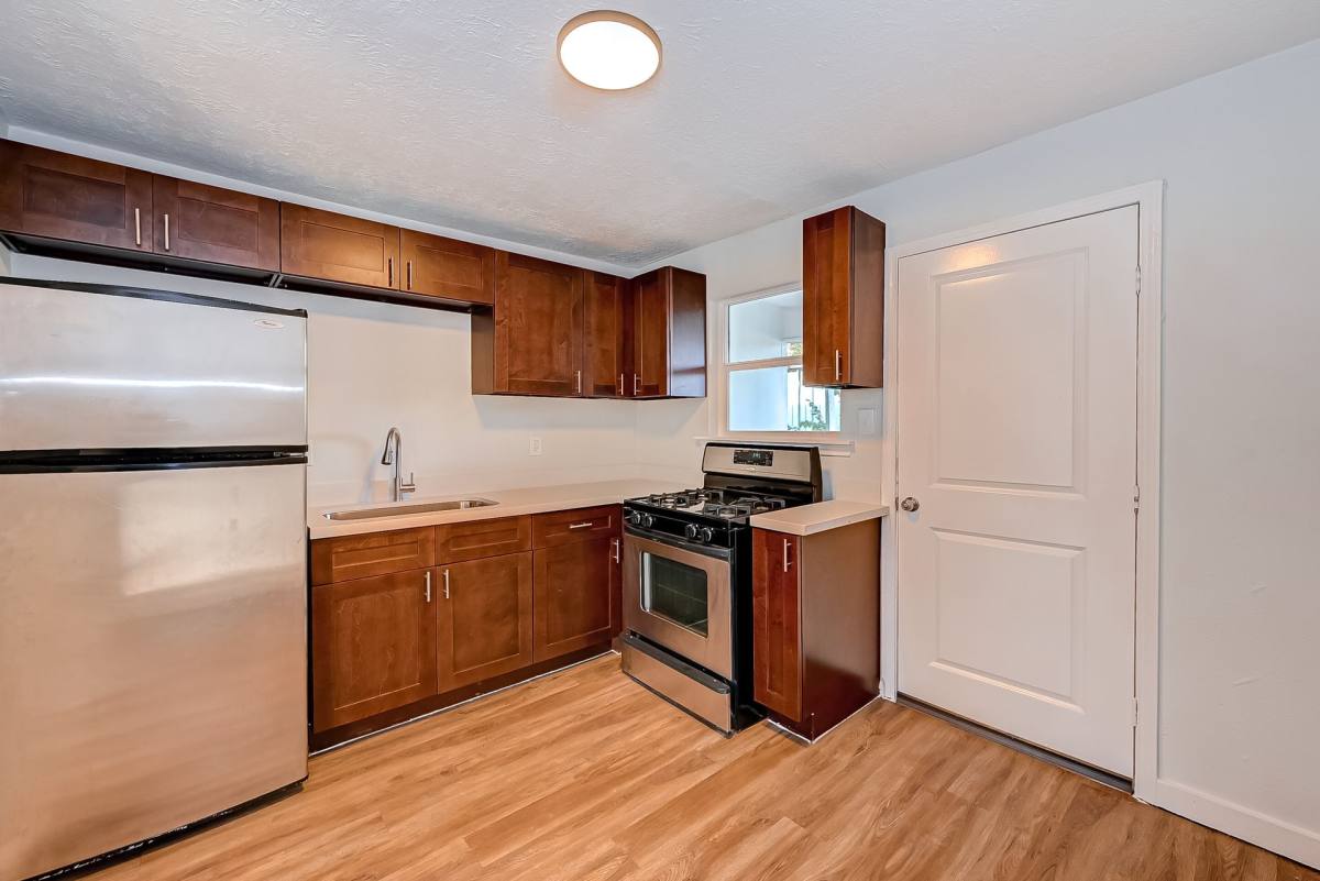 Apartment for rent at 6420 Conley St, Houston, TX 77021