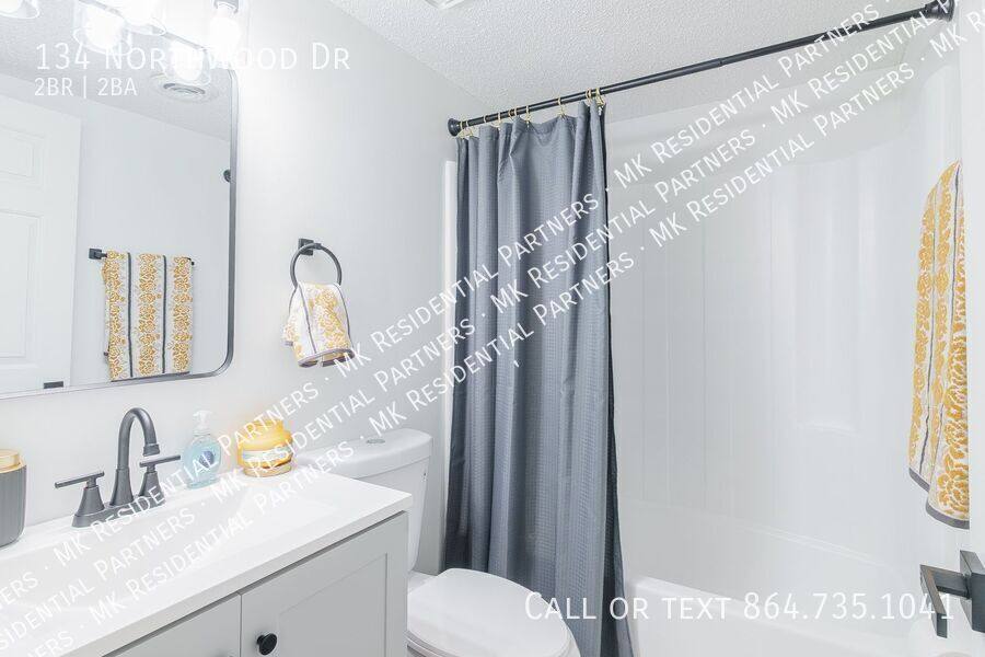 Apartment for rent at 134 Northwood Dr, Mount Airy, NC 27030