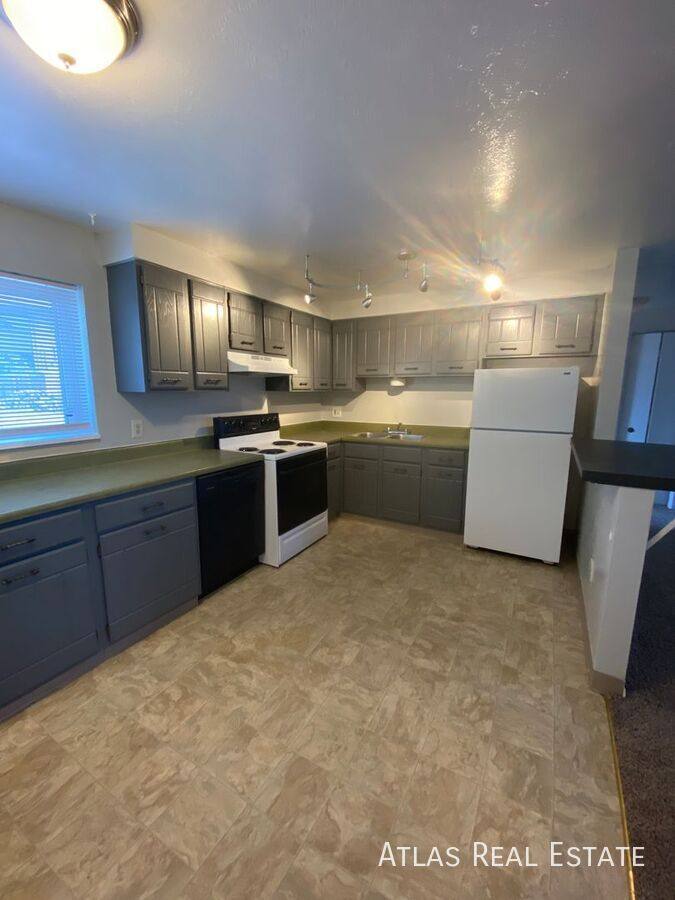 Apartment for rent at 2840 Montebello Dr W #2, Colorado Springs, CO 80918