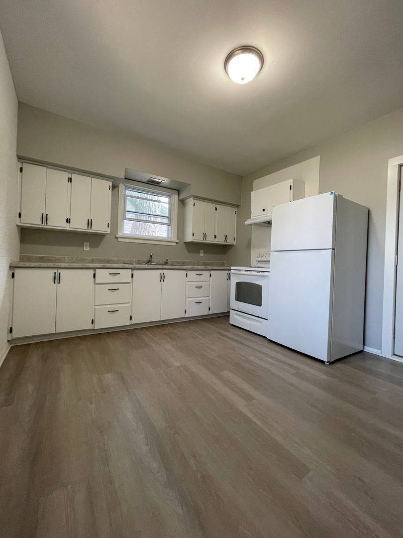 House for rent at 815 13th St S, La Crosse, WI 54601