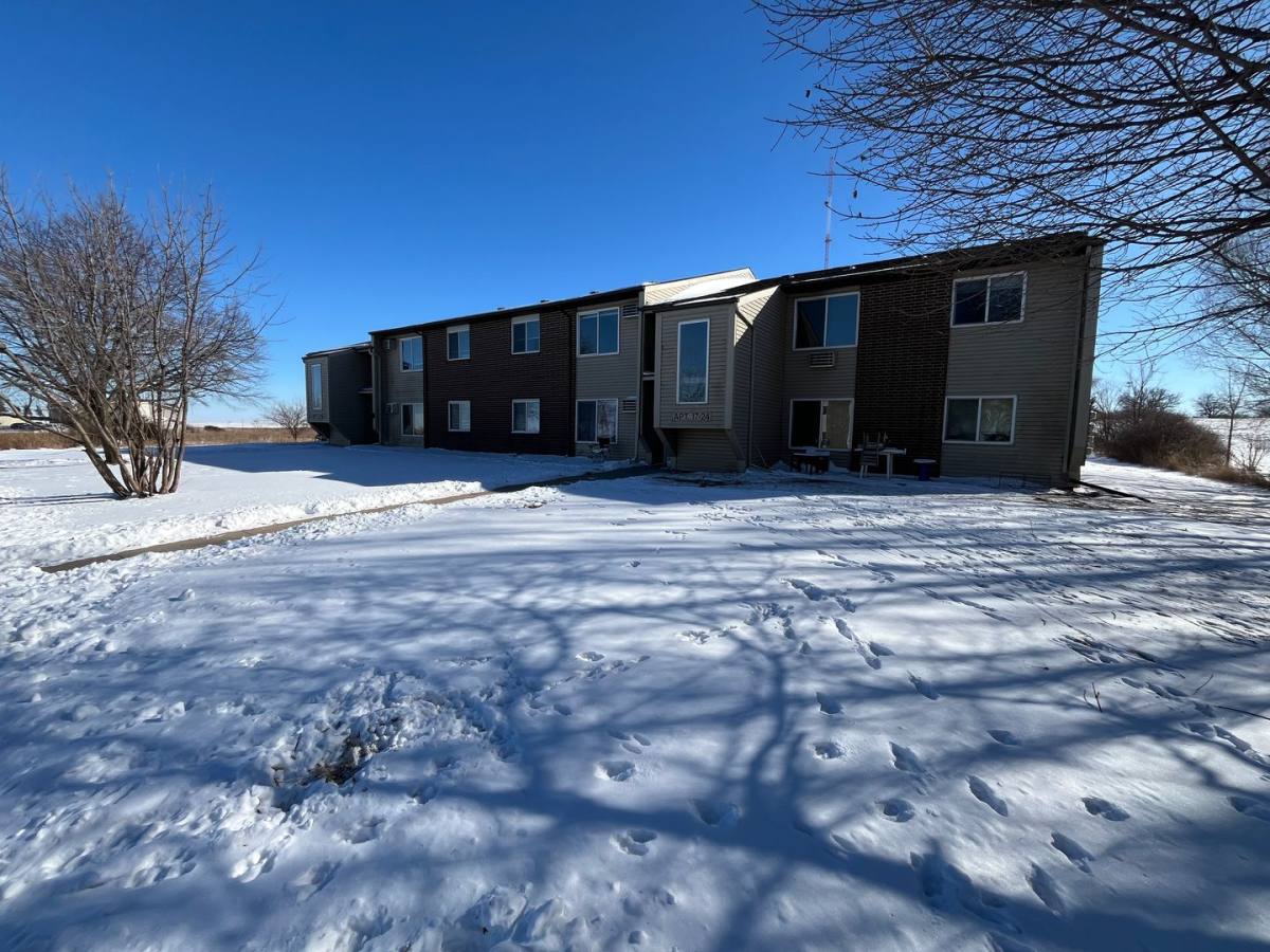 Apartment for rent at 1724 E Milwaukee Ave, Storm Lake, IA 50588