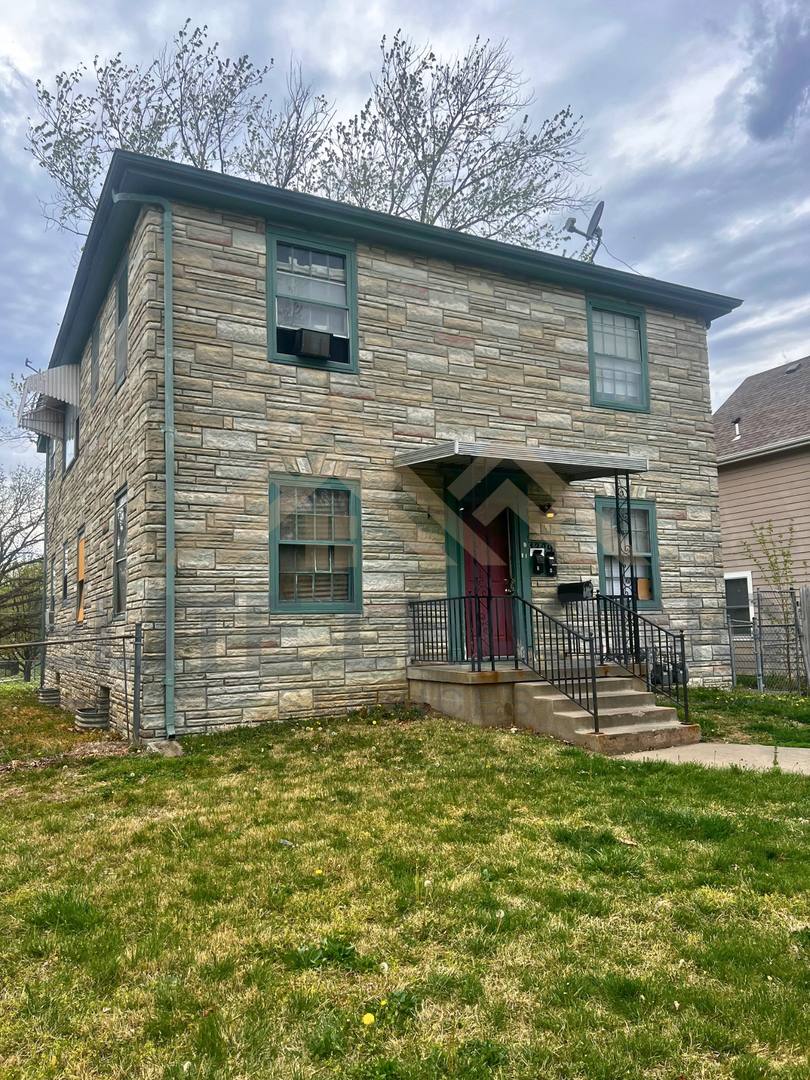 Apartment for rent at 1329 SW Fillmore St, Topeka, KS 66604