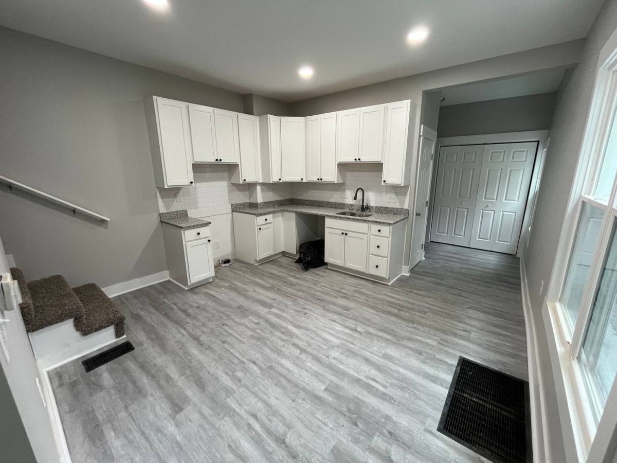 Townhouse for rent at 53-55 Guilford Ave, Columbus, OH 43222