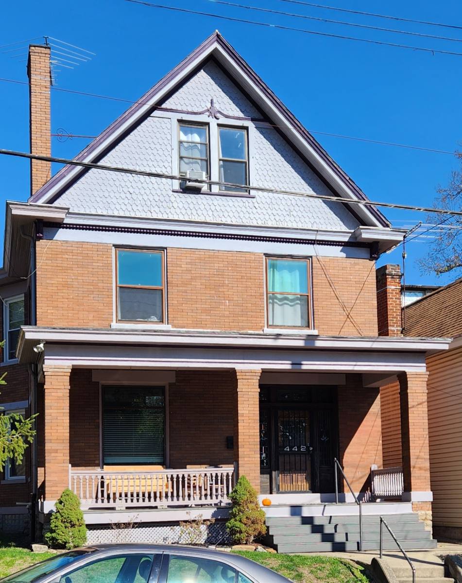 House for rent at 442 Warner St, Cincinnati, OH 45219