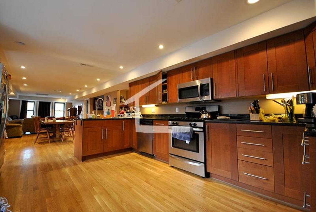 Apartment for rent at 34 Woodstock Ave #1A, Brighton, MA 02135