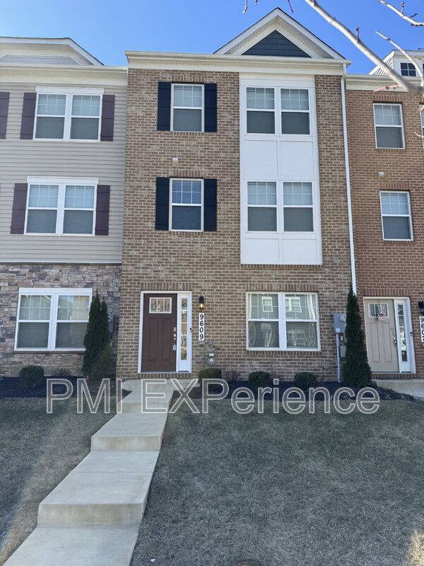 Townhouse for rent at 9609 Fagan Dr, Bowie, MD 20721