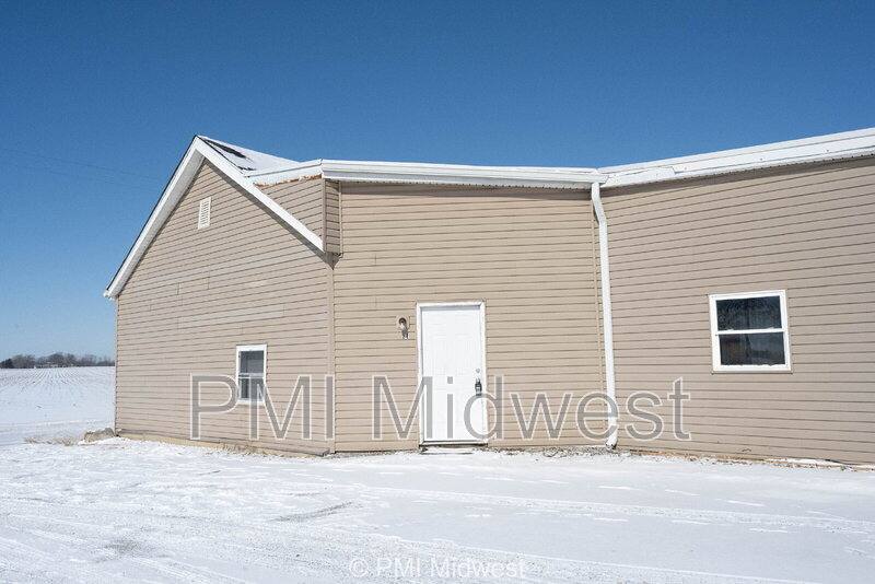 Apartment for rent at 4881 S 300 W #21, New Palestine, IN 46163
