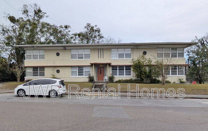Apartment for rent at 2951 Lydia St #4, Jacksonville, FL 32205