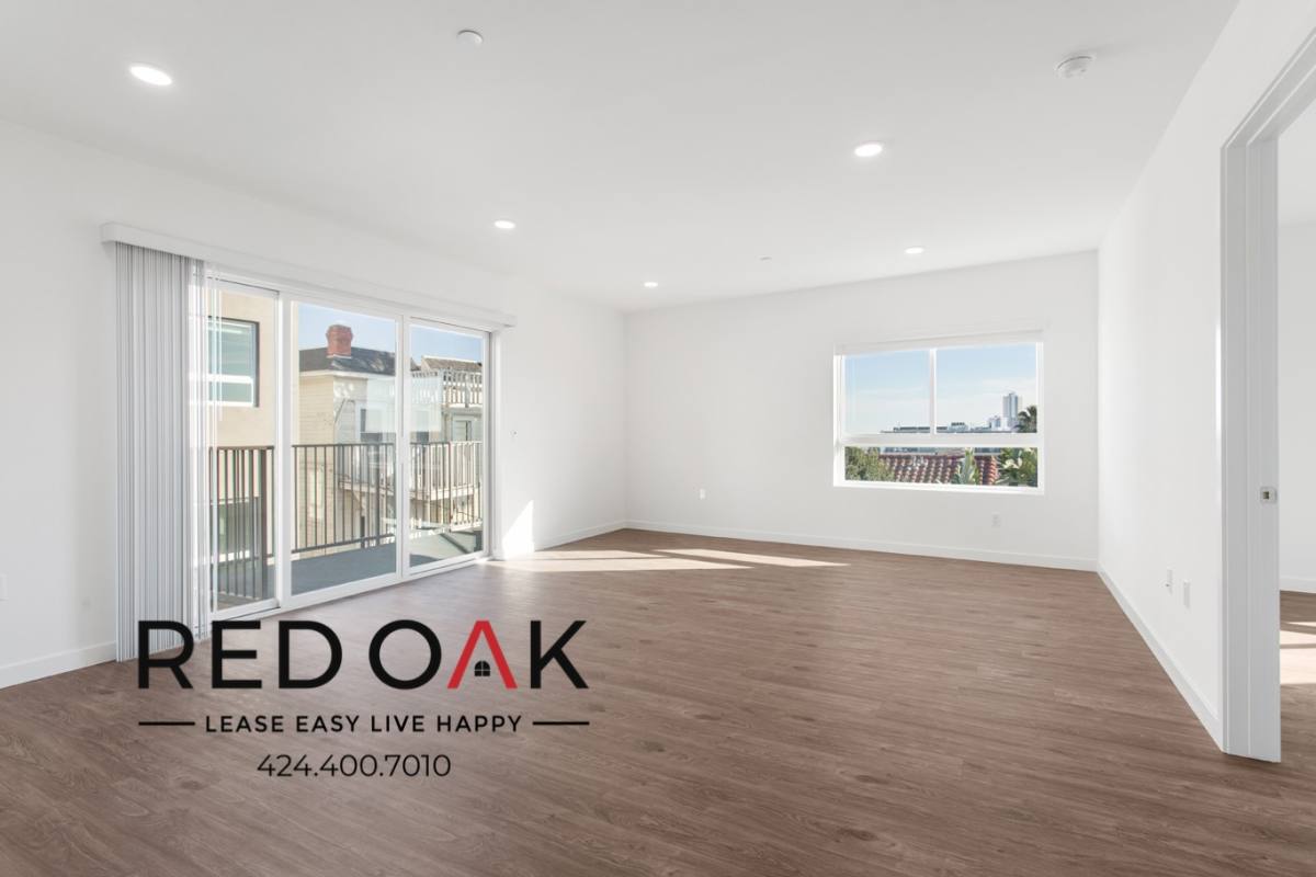 Apartment for rent at 1011-1013 Everett St #B-215, Los Angeles, CA 90026