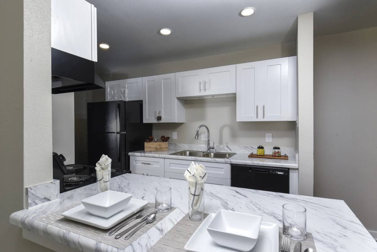 Townhouse for rent at 600 Barwood Park #821, Austin, TX 78753