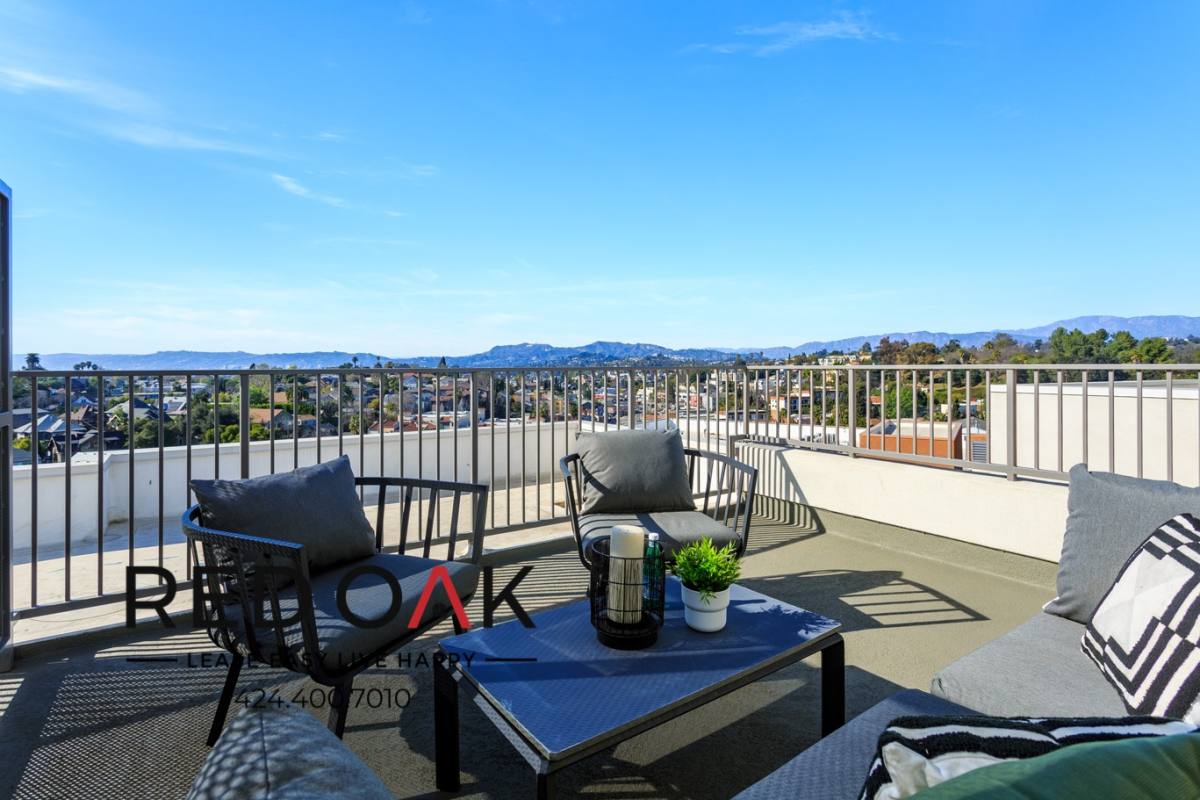 Condo for rent at 1011-1013 Everett St #A-103, Los Angeles, CA 90026