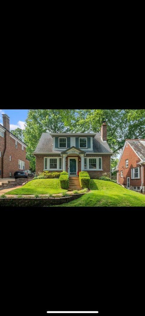 House for rent at 7232 Northmoor Dr, Saint Louis, MO 63105