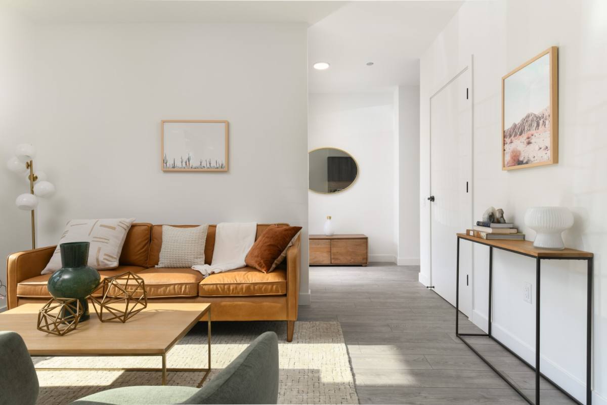 Apartment for rent at 1008 W Madison St, Chicago, IL 60607