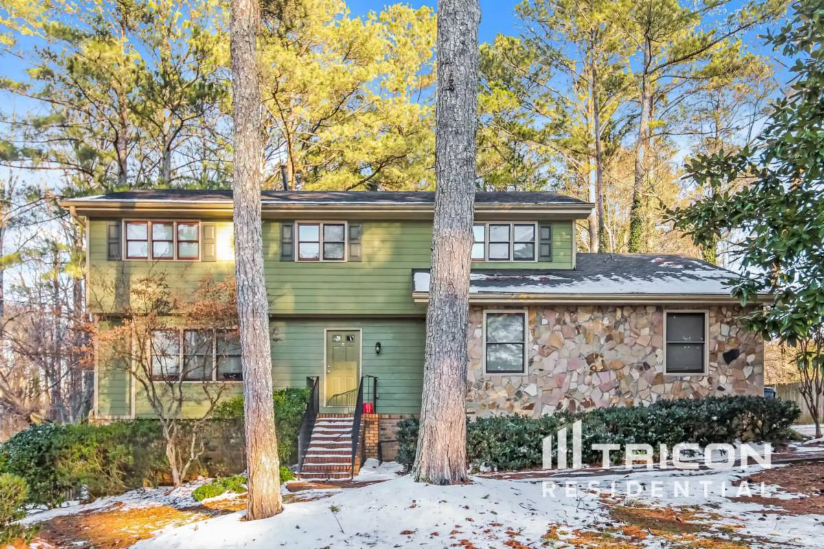 House for rent at 3728 Sugar Creek Lane SE, Conyers, GA 30094
